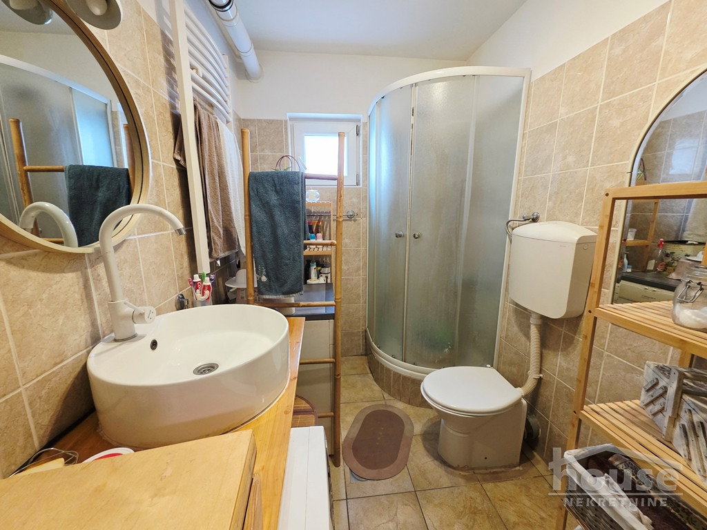 Dvosoban stan na prodaju, Veternik, Novi Sad, 57m², Prizemlje, 130.000 €