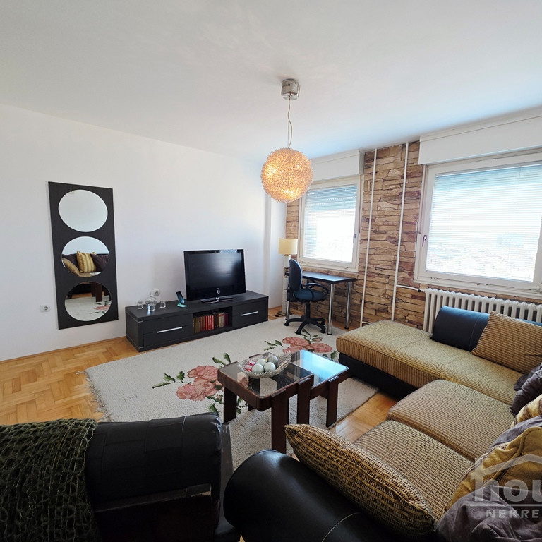 Dvosoban stan na prodaju, Bulevar Oslobođenja, Novi Sad, 51m², 148.000 €