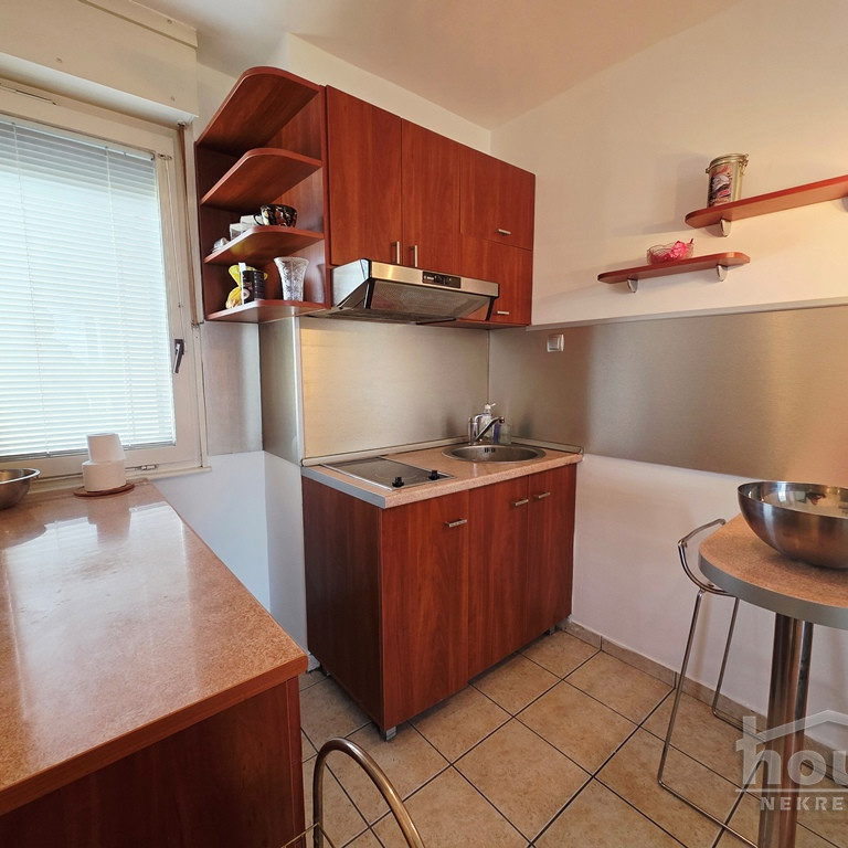 Dvosoban stan na prodaju, Bulevar Oslobođenja, Novi Sad, 51m², 148.000 €
