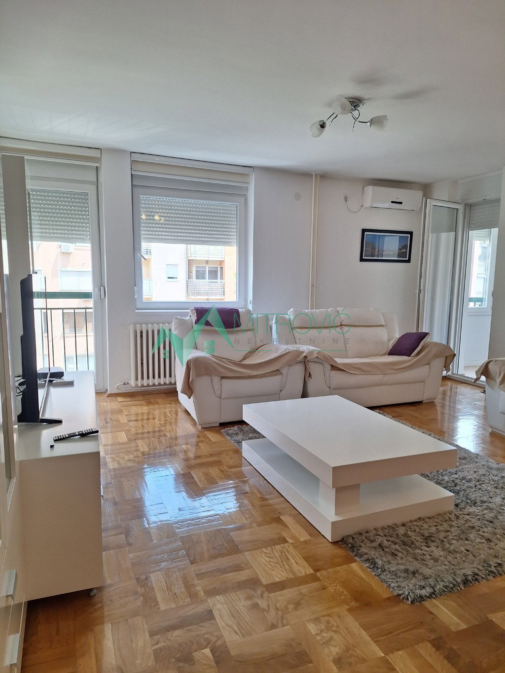 Stan Prodaja Novi Sad  64 m2