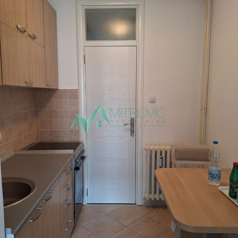 Dvosoban stan na prodaju, Adamovićevo Naselje, Novi Sad, 64m², 175.000 €