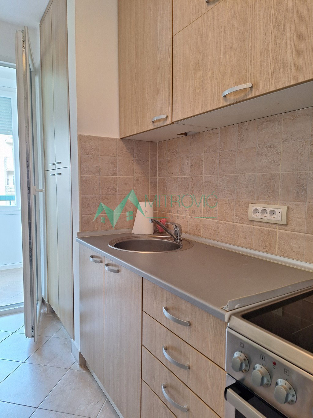 Dvosoban stan na prodaju, Adamovićevo Naselje, Novi Sad, 64m², 175.000 €