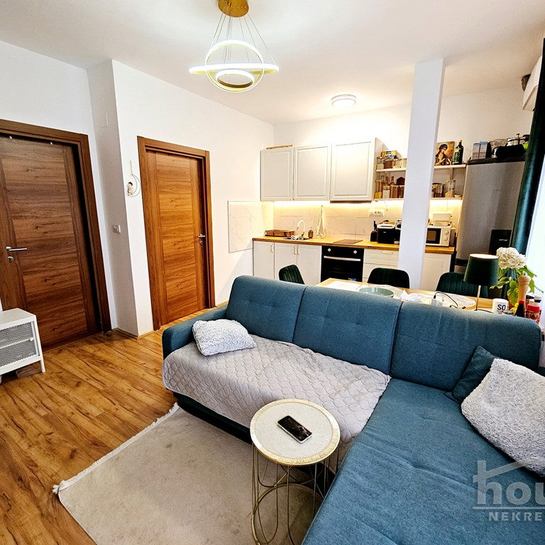 Stan Prodaja Novi Sad  30 m2