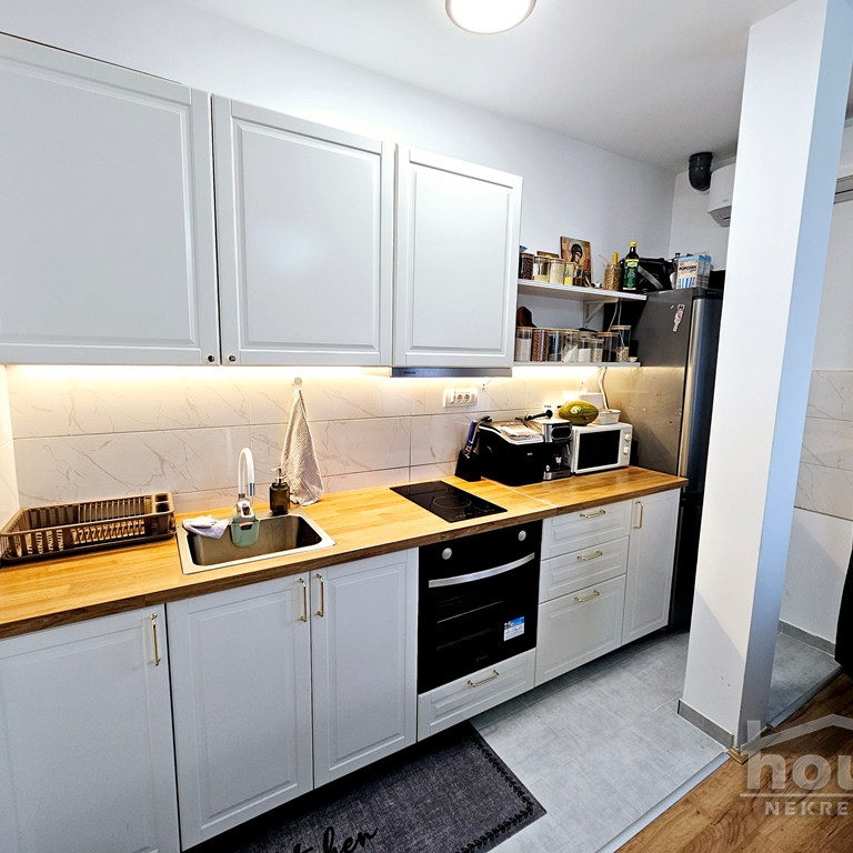 Stan Prodaja Novi Sad  30 m2