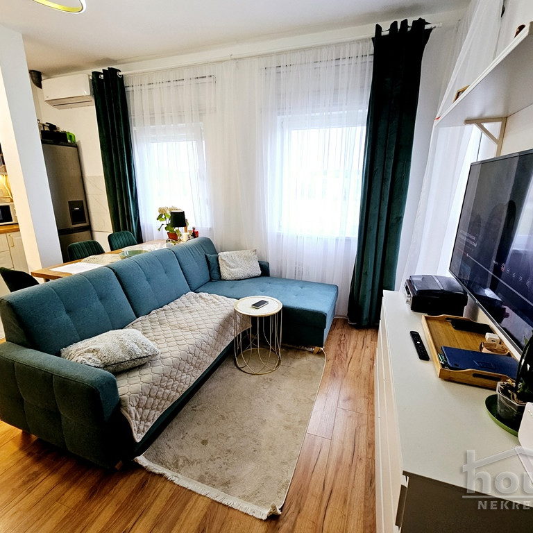 Stan Prodaja Novi Sad  30 m2