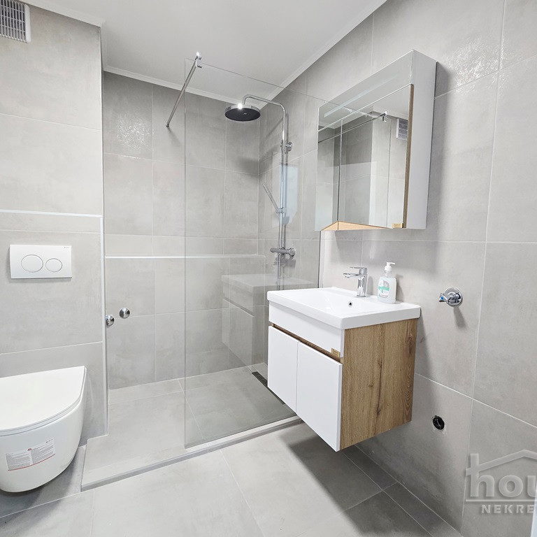 Dvosoban stan na prodaju, Avijatičarsko Naselje, Novi Sad, 48m², 131.000 €