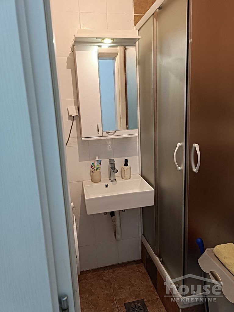 stanovi-2-re-bulevar-1098346-bx8fn Dvosoban stan na prodaju, Bulevar Oslobođenja, Novi Sad, 52m², 4. sprat, 121.500 €