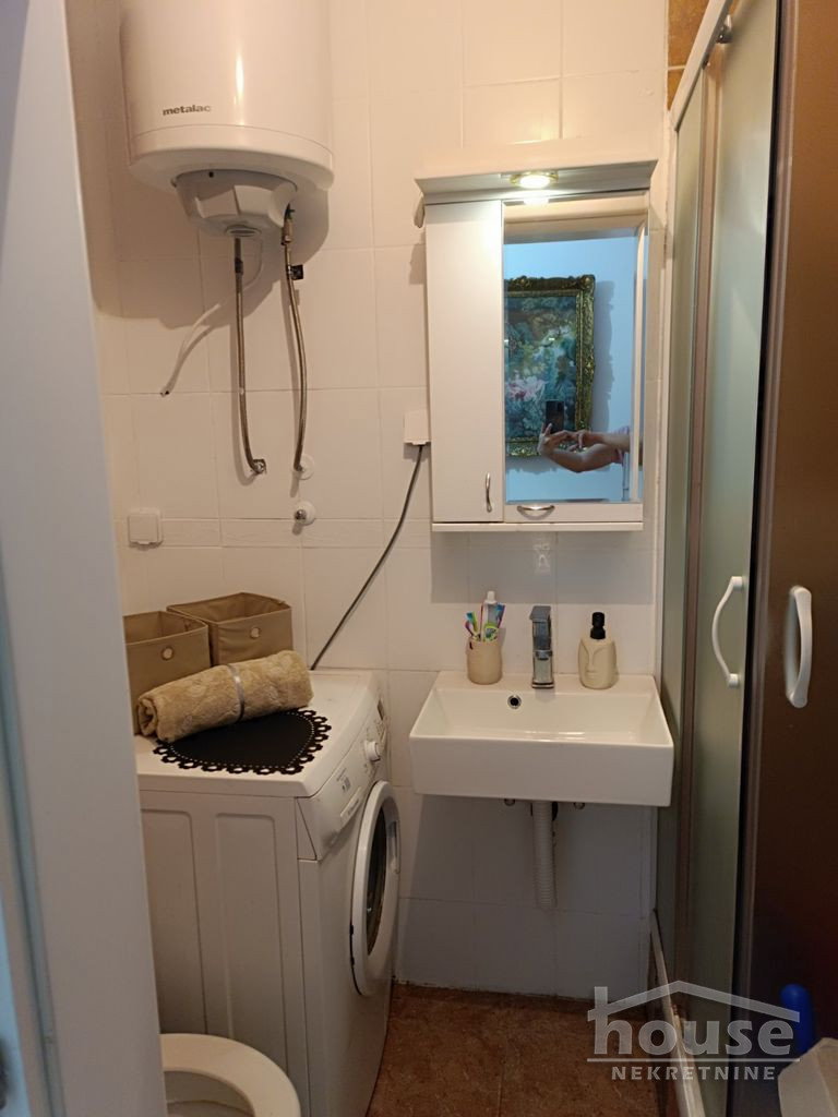 stanovi-2-re-bulevar-1098346-dtghs Dvosoban stan na prodaju, Bulevar Oslobođenja, Novi Sad, 52m², 4. sprat, 121.500 €
