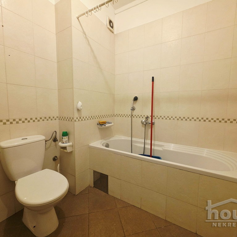 Dvosoban stan na prodaju, Bulevar Oslobođenja, Novi Sad, 46m², 2. sprat, 143.000 €