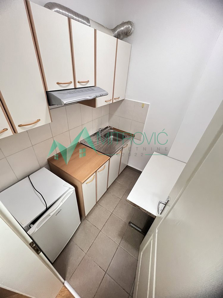 stanovi-2-re-bulevar-osloboDJenja-1001828-23utn Dvosoban stan na prodaju, Bulevar Oslobođenja, Novi Sad, 46m², 146.260 €