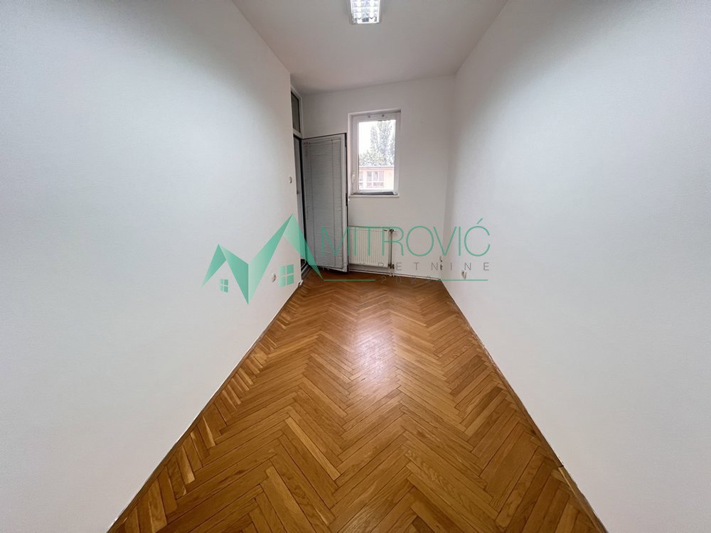 stanovi-2-re-bulevar-osloboDJenja-1001828-iueo8 Dvosoban stan na prodaju, Bulevar Oslobođenja, Novi Sad, 46m², 146.260 €