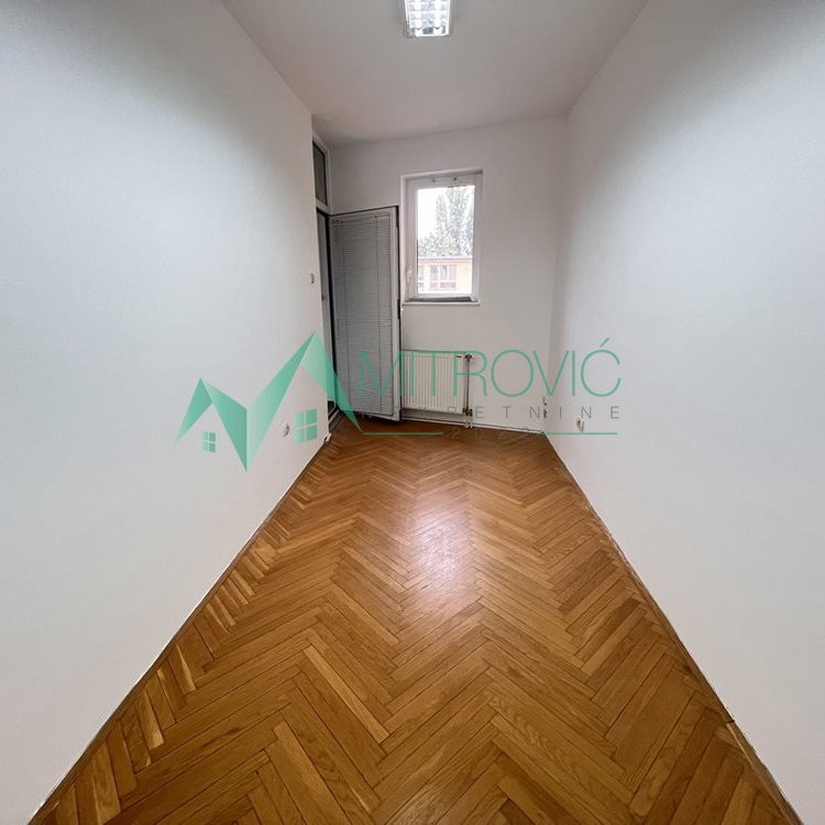 Dvosoban stan na prodaju, Bulevar Oslobođenja, Novi Sad, 46m², 146.260 €