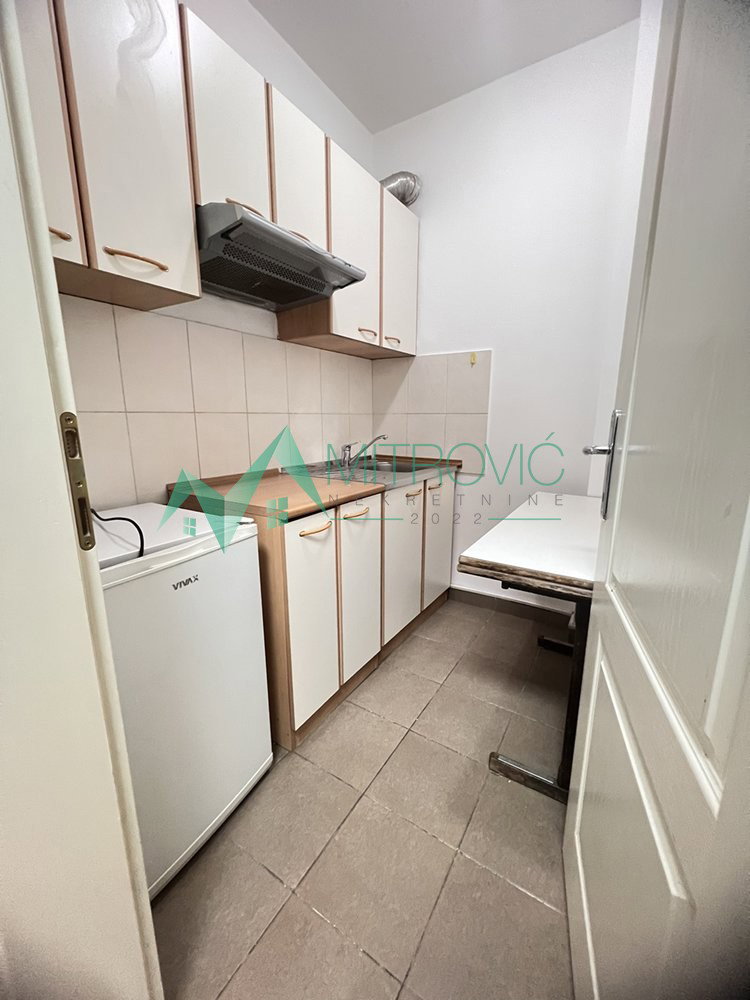 stanovi-2-re-bulevar-osloboDJenja-1001828-rsffo Dvosoban stan na prodaju, Bulevar Oslobođenja, Novi Sad, 46m², 146.260 €