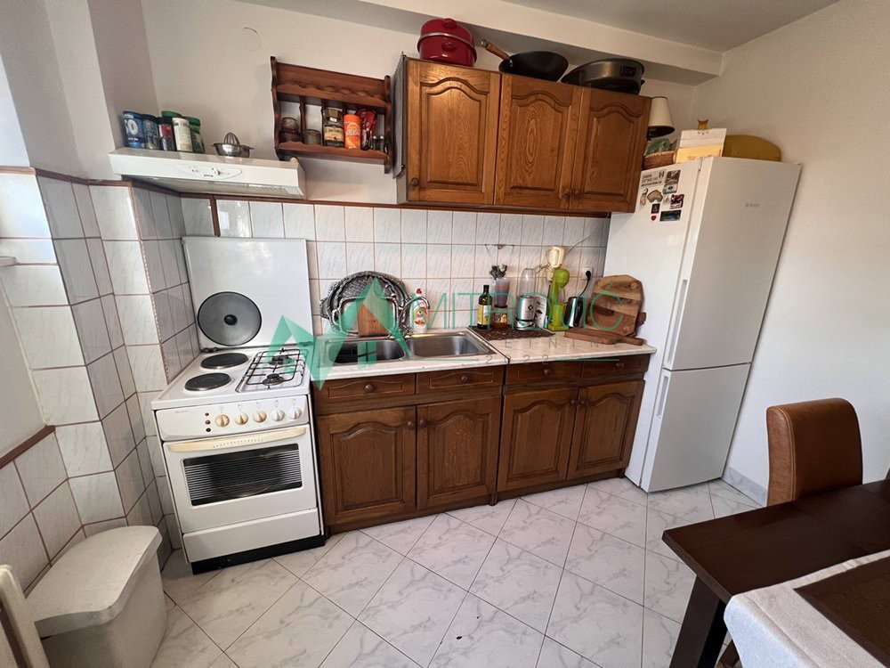stanovi-2-re-bulevar-osloboDJenja-1003864-k6bda Dvosoban stan na prodaju, Bulevar Oslobođenja, Novi Sad, 54m², 175.100 €