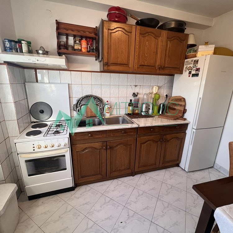Dvosoban stan na prodaju, Bulevar Oslobođenja, Novi Sad, 54m², 175.100 €