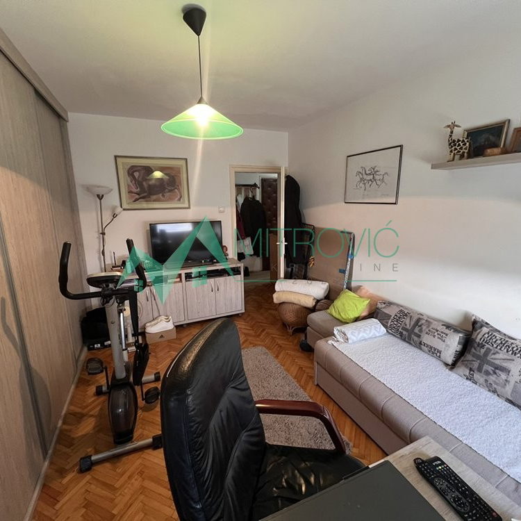 Dvosoban stan na prodaju, Bulevar Oslobođenja, Novi Sad, 54m², 175.100 €