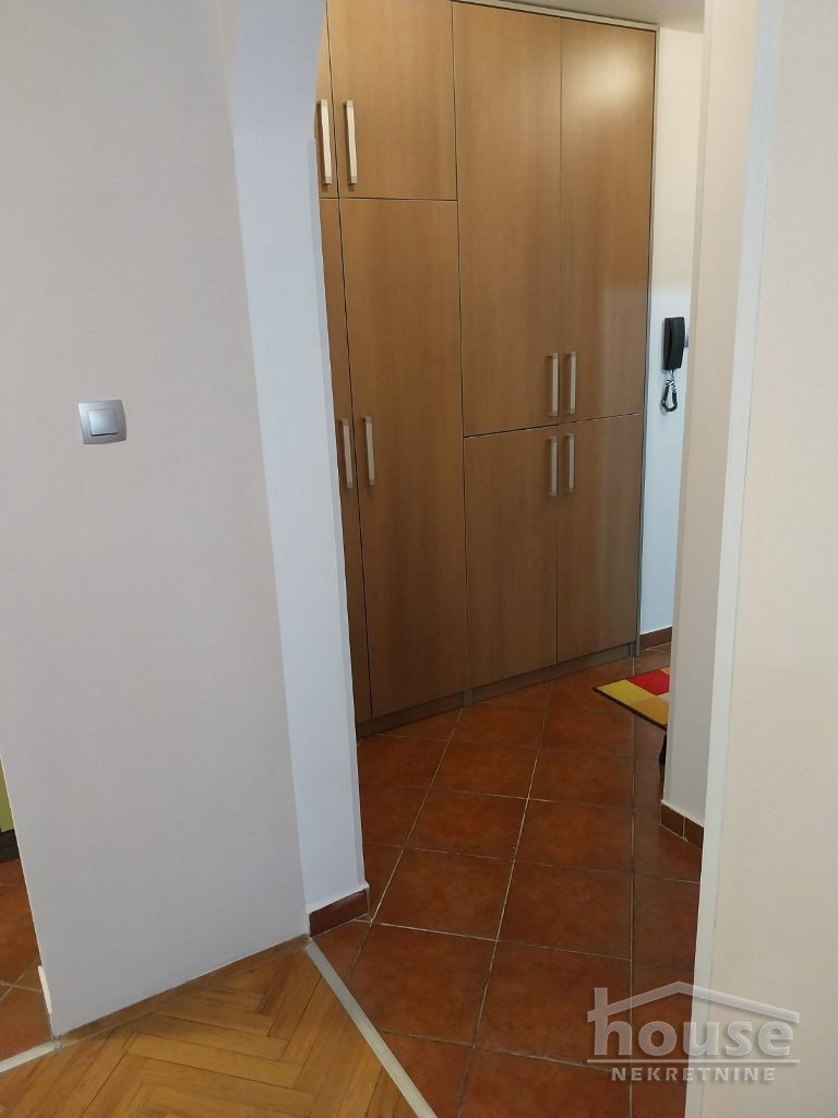 Dvosoban stan na prodaju, Cara Dušana, Novi Sad, 43m², 2. sprat, 142.000 €