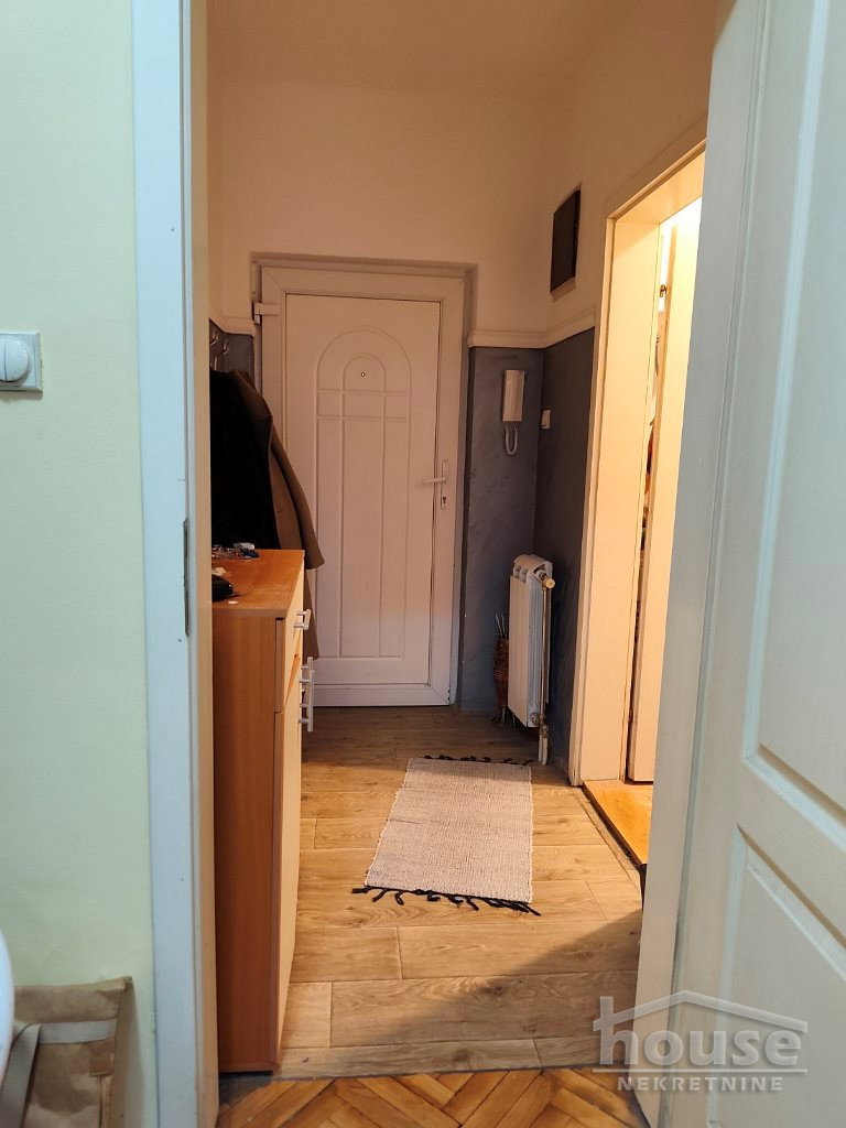 Dvosoban stan na prodaju, Cara Dušana, Novi Sad, 43m², 2. sprat, 142.000 €