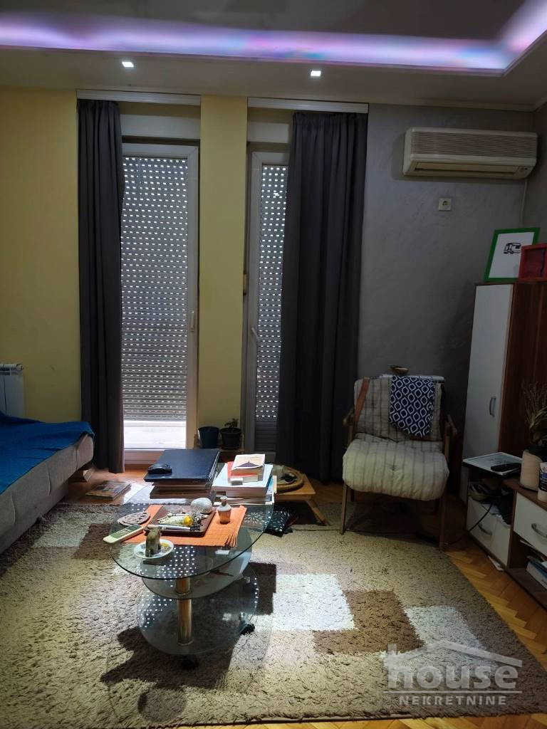 Dvosoban stan na prodaju, Cara Dušana, Novi Sad, 43m², 2. sprat, 142.000 €