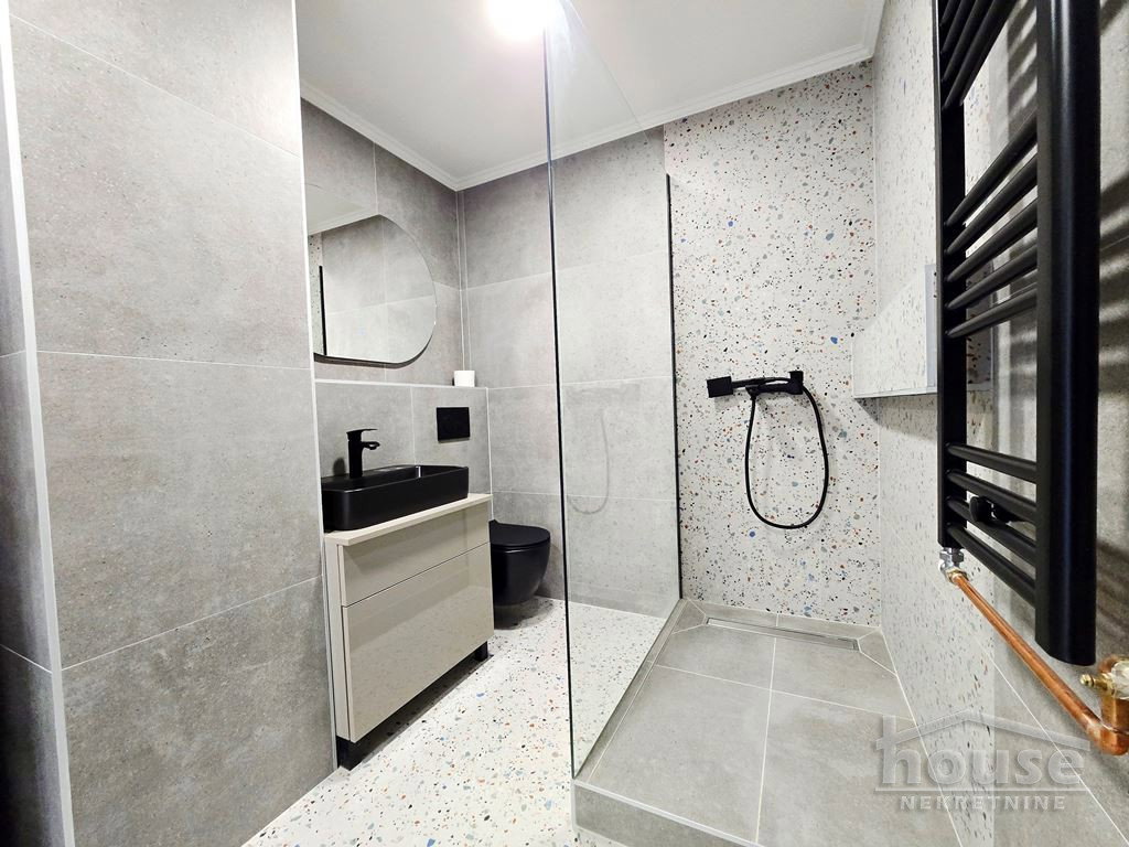 Stan Prodaja Novi Sad  55 m2
