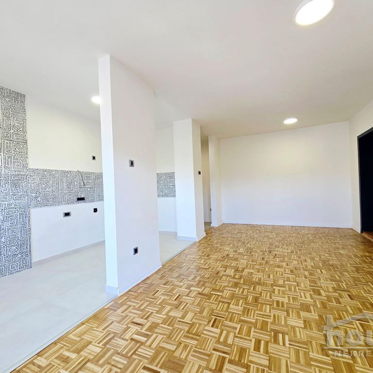 Stan Prodaja Novi Sad  55 m2