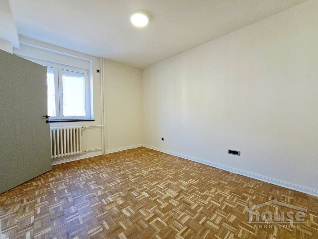 Dvosoban stan na prodaju, Cara Dušana, Novi Sad, 64m², 3. sprat, 182.400 €