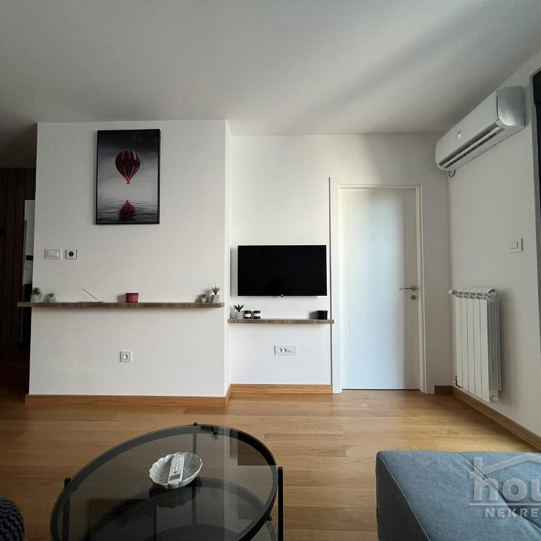 Stan Prodaja Novi Sad  48 m2