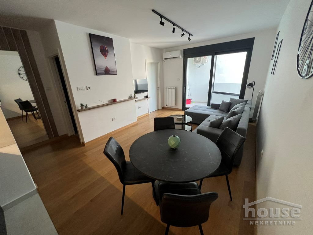 Stan Prodaja Novi Sad  48 m2