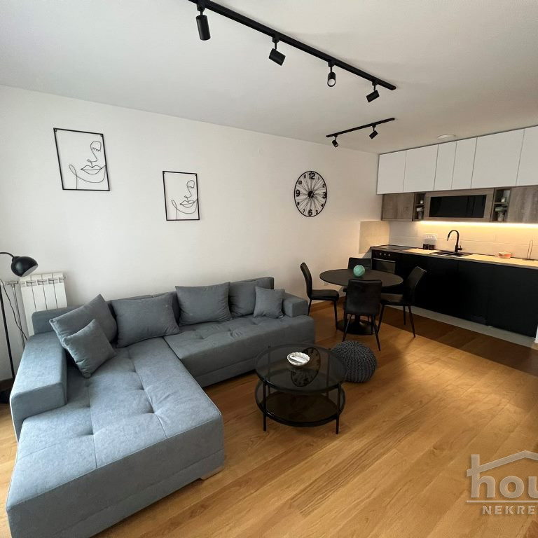 Dvosoban stan na prodaju, Centar, Novi Sad, 48m², 1. sprat, 180.000 €