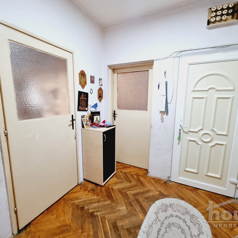 Stan Prodaja Novi Sad  63 m2