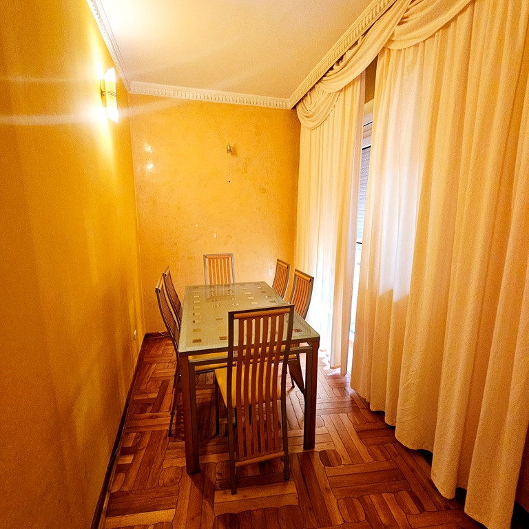 Dvosoban stan na prodaju, Centar, Novi Sad, 64m², 1. sprat, 204.800 €
