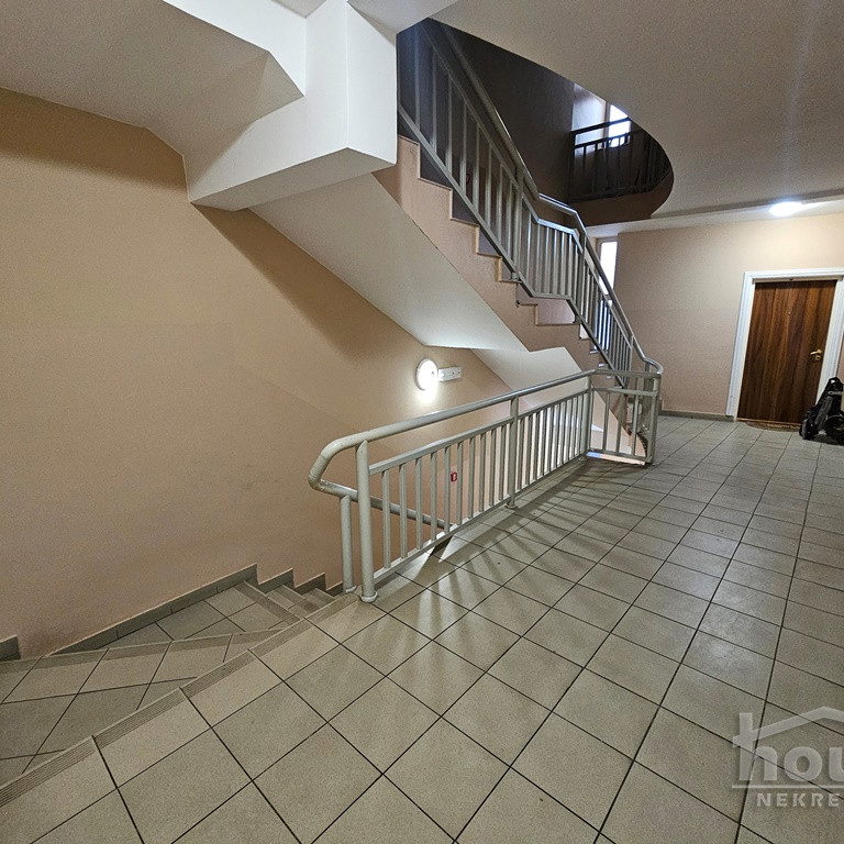 Dvosoban stan na prodaju, Centar, Novi Sad, 64m², 1. sprat, 204.800 €