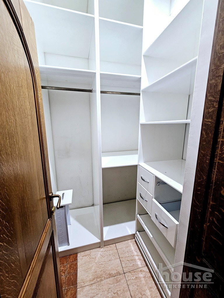 Dvosoban stan na prodaju, Centar, Novi Sad, 64m², 1. sprat, 204.800 €