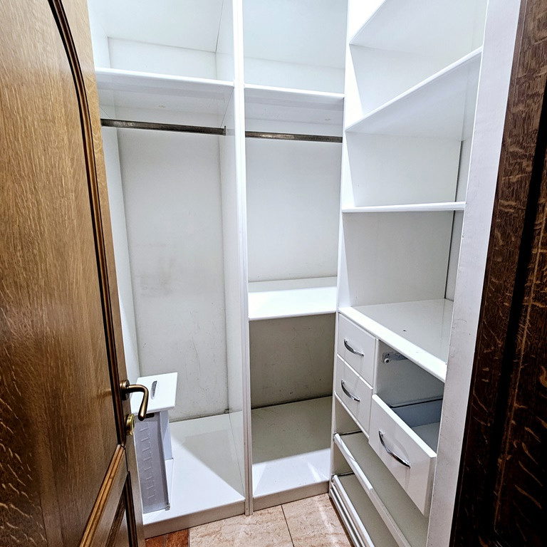 Dvosoban stan na prodaju, Centar, Novi Sad, 64m², 1. sprat, 204.800 €