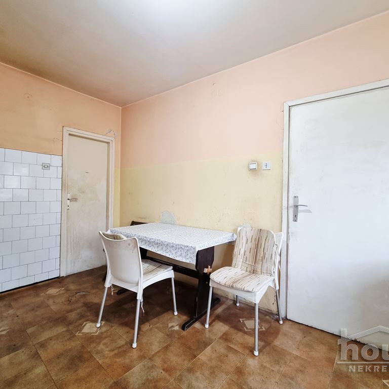 Stan Prodaja Novi Sad  64 m2