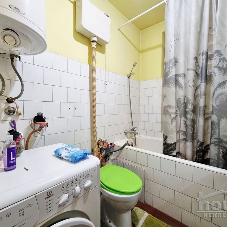 Dvosoban stan na prodaju, Centar, Novi Sad, 64m², 3. sprat, 180.000 €