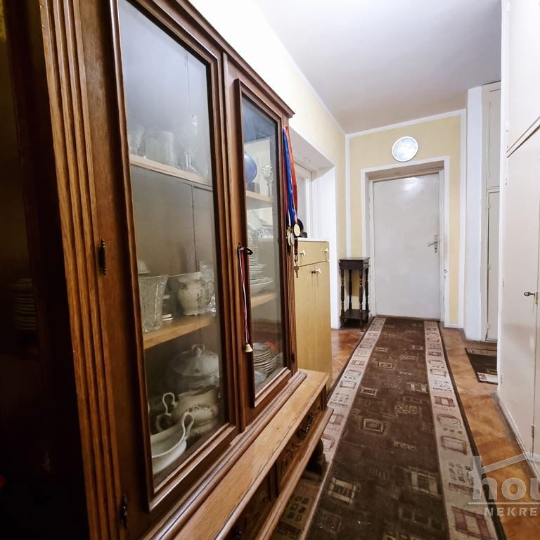 Dvosoban stan na prodaju, Centar, Novi Sad, 64m², 3. sprat, 180.000 €