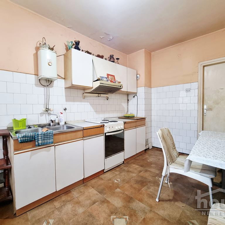 Stan Prodaja Novi Sad  64 m2