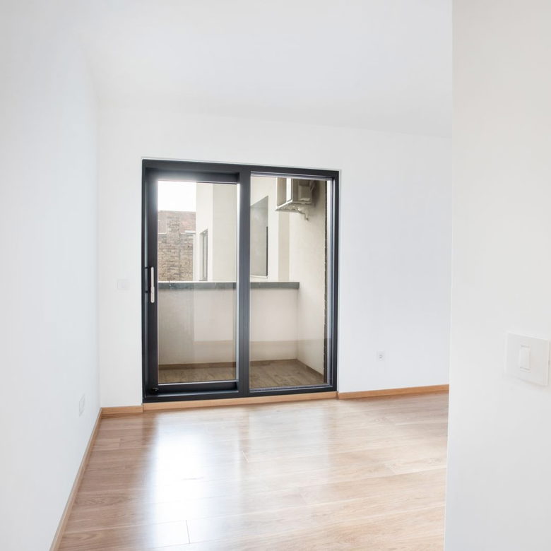 Dvosoban stan na prodaju, Centar, Novi Sad, 50m², 2. sprat, 235.870 €