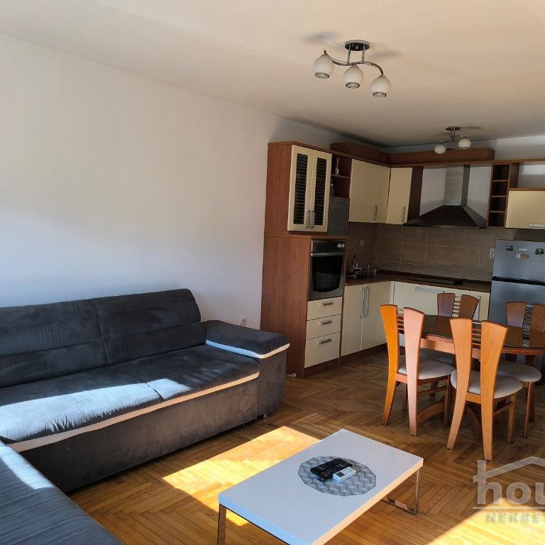 Stan Prodaja Novi Sad  50 m2