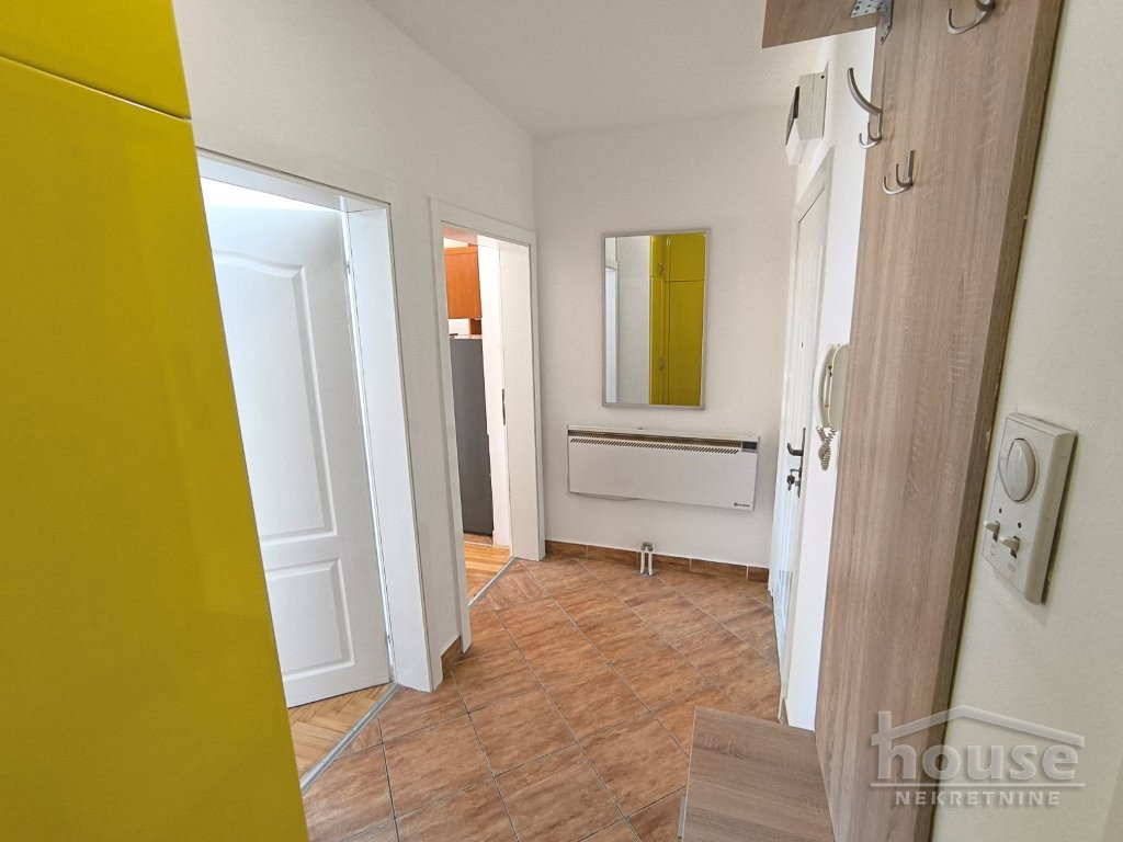 stanovi-2-re-centar-1101832-qhjyl Dvosoban stan na prodaju, Centar, Novi Sad, 50m², 1. sprat, 150.000 €