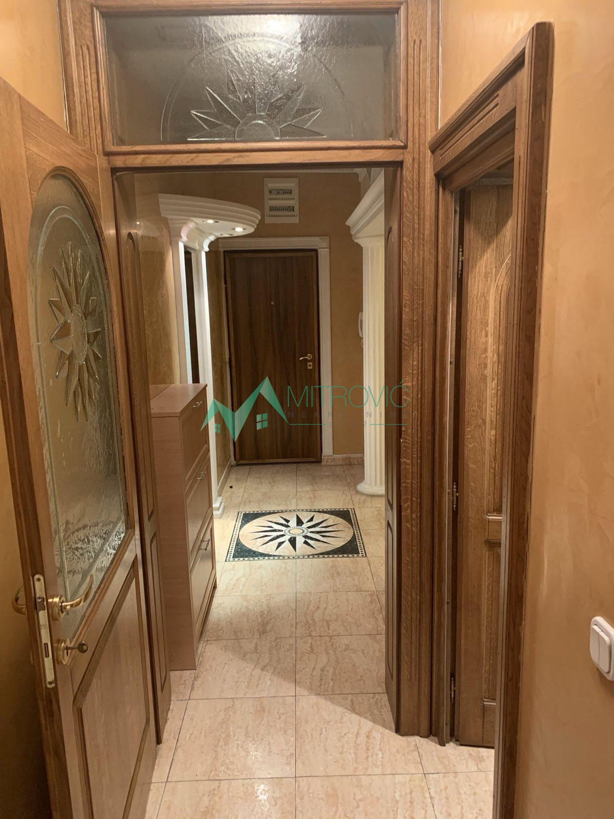 stanovi-2-re-centar-ns-1004064-9ahkn Dvosoban stan na prodaju, Centar, Novi Sad, 64m², 197.700 €