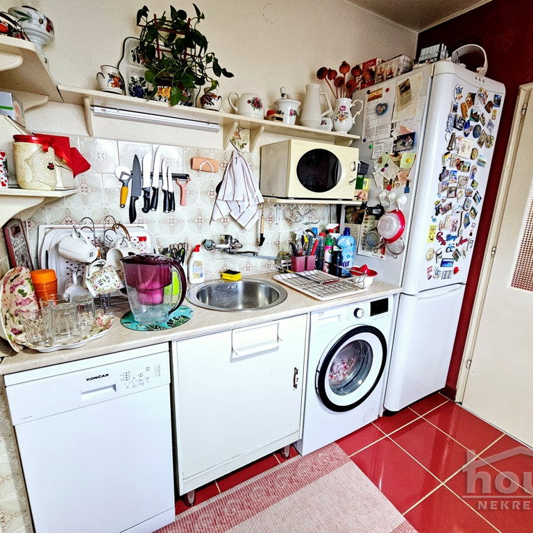 Stan Prodaja Novi Sad  43 m2