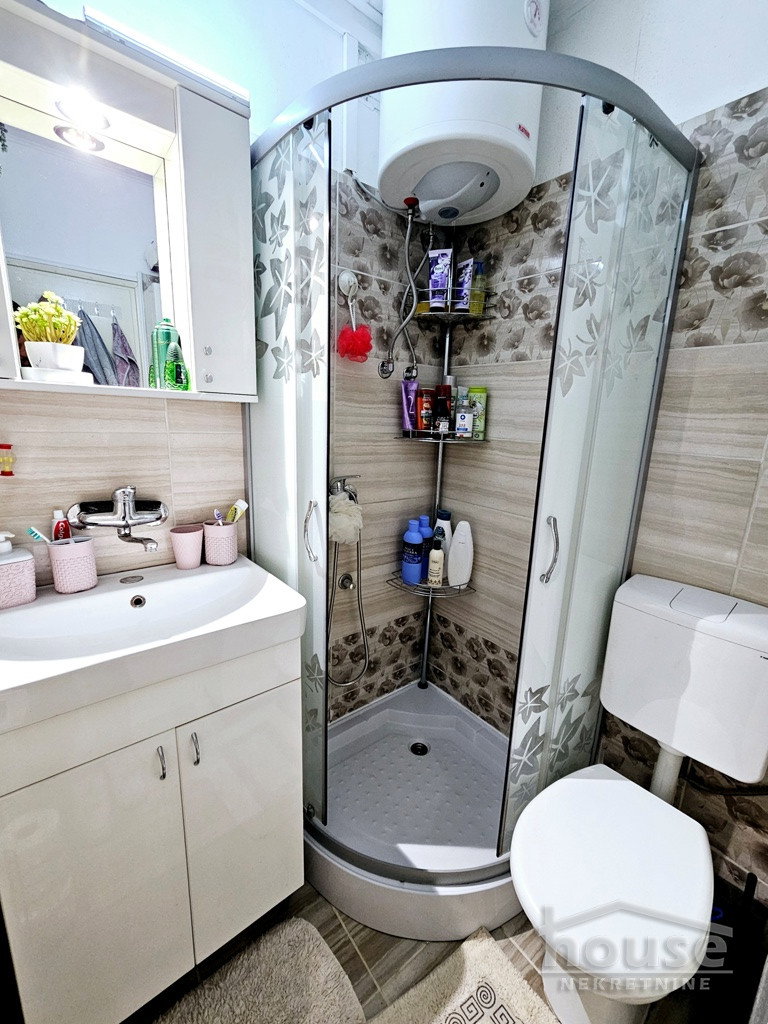stanovi-2-re-detelinara-1064726-pi8cc Dvosoban stan na prodaju, Detelinara, Novi Sad, 43m², 4. sprat, 115.000 €