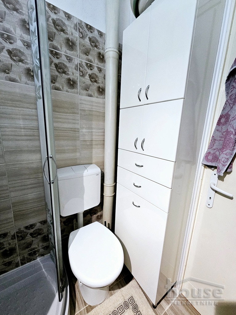 stanovi-2-re-detelinara-1064726-x6h0l Dvosoban stan na prodaju, Detelinara, Novi Sad, 43m², 4. sprat, 115.000 €