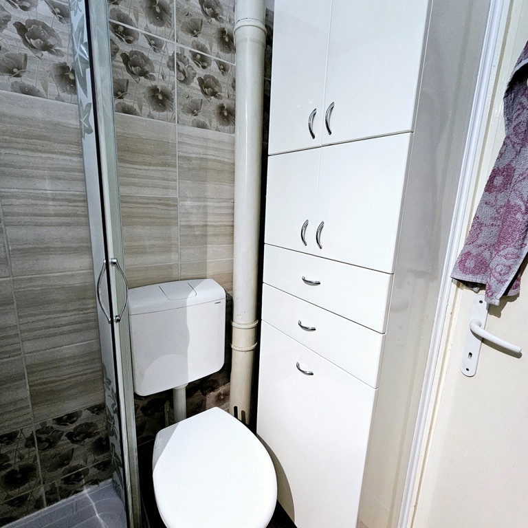 Dvosoban stan na prodaju, Detelinara, Novi Sad, 43m², 4. sprat, 115.000 €