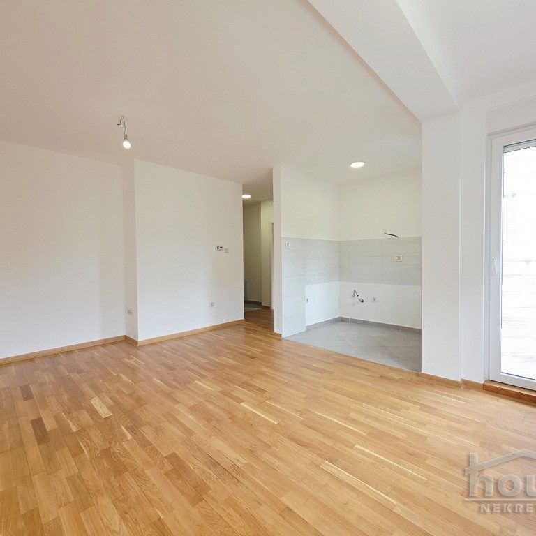 Stan Prodaja Novi Sad  40 m2