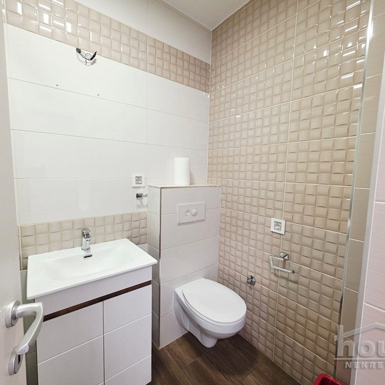 Stan Prodaja Novi Sad  40 m2