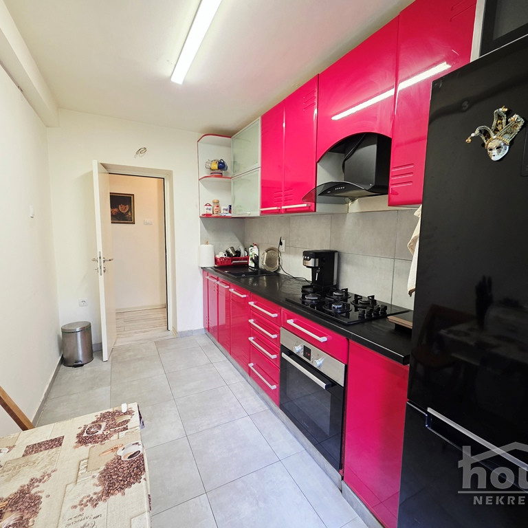 Stan Prodaja Novi Sad  51 m2
