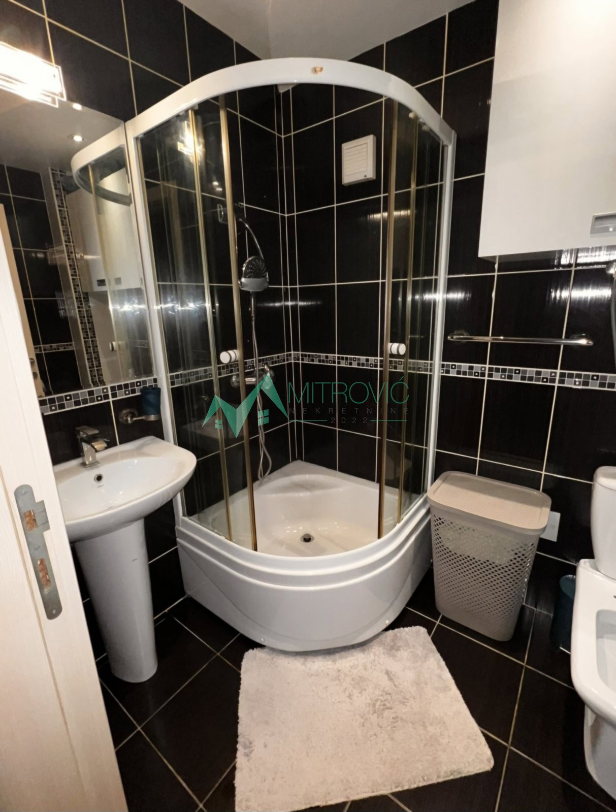 stanovi-2-re-detelinara-nova-1004281-1lcym Dvosoban stan na prodaju, Nova Detelinara, Novi Sad, 57m², 193.640 €